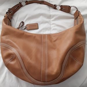 Coach Tan Leather Medium Hobo